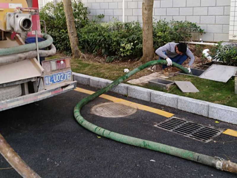 沙依巴克疏通化粪池管道